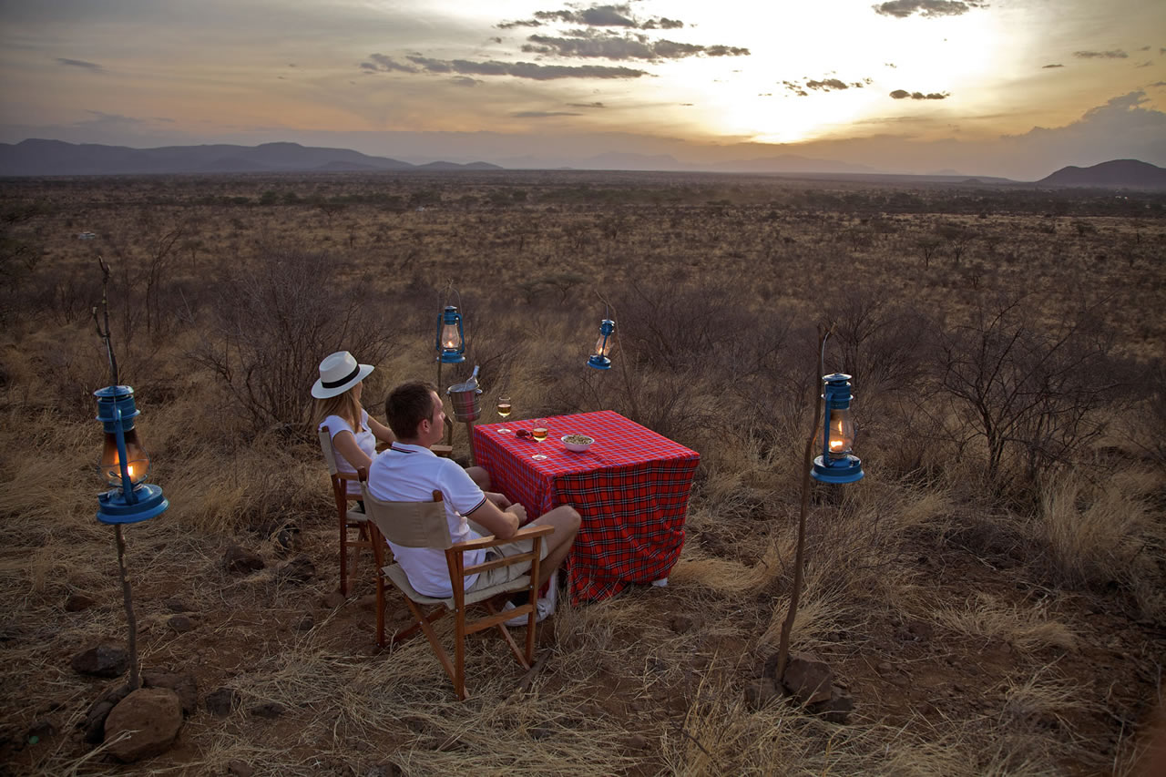 8 DAYS KENYA SAFARI  ROTUNDU